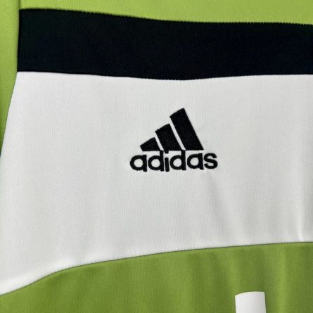 Juventus 3rd Jersey 2017 2018 - Image 4