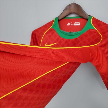 Portugal Home 2004 - Image 6