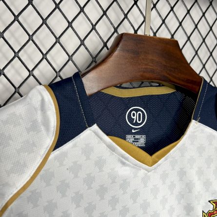 Portugal Away 2004 - Image 3