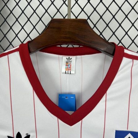 Hamburger SV Home Jersey 1983 1984 - Image 4