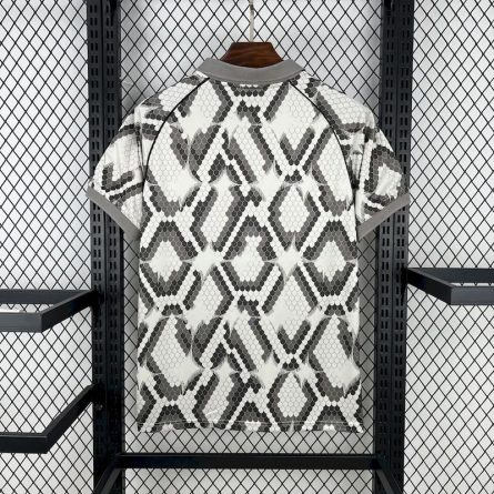 Bayern Munchen x BSTN Jersey 2025 - Image 4