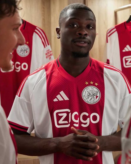 Ajax Home Jersey 2025–2026 - Image 4