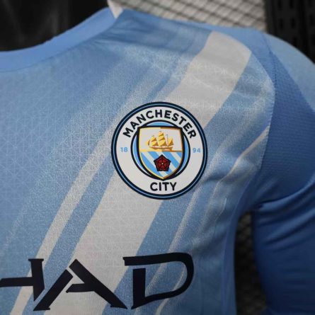 Long Sleeve Player Version Manchester City Home 2025/2026 - Image 3