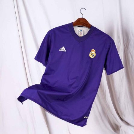 Real Madrid 2002 2003 Reversible Jersey - Image 5