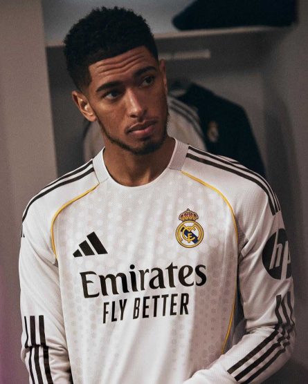 Long Sleeve Real Madrid Home Jersey 2025–2026 - Image 3