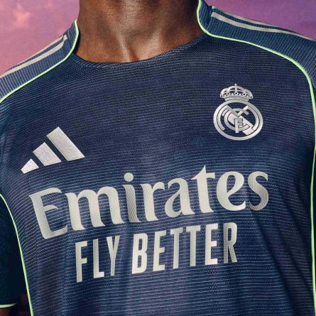 Long Sleeve Real Madrid Away Jersey 2025/2026 - Image 6