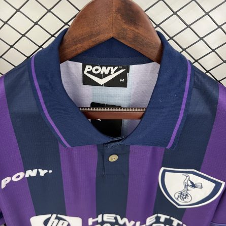Tottenham Away 1995/1997 - Image 3