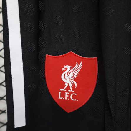 Player Version Liverpool Shorts Black 2025/2026 - Image 3