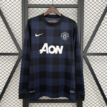 Long Sleeve Manchester United Away 2013/2014 - Image 1