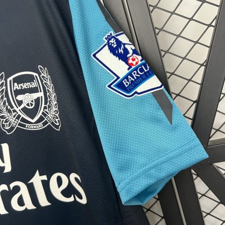 Arsenal Away 2011/2012 - Image 4
