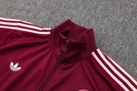 Bayern Anthem Jacket Maroon 2025 (MR9833) - Image 3