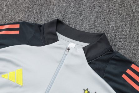 Benfica Tracksuit Grey 2025 (LM2098) - Image 2
