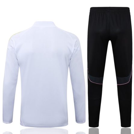 Juventus Training Tracksuit White 2025 (JUV4093) - Image 3