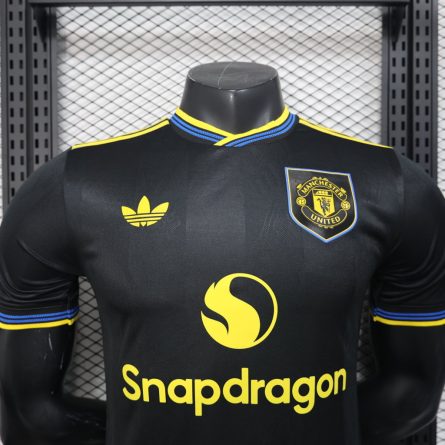 Player Version Manchester United 3rd Jersey 2025/2026 - Image 3