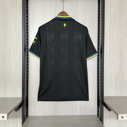 Manchester United 3rd Jersey 2025/2026 - Image 3