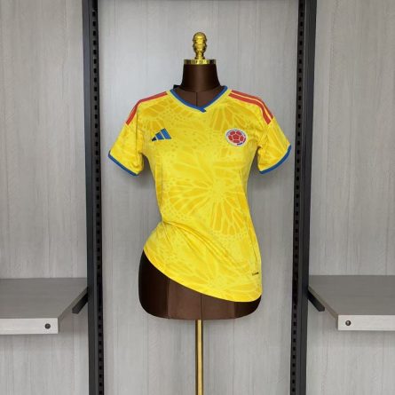 Women’s Jersey Colombia Home World Cup 2026 - Image 1