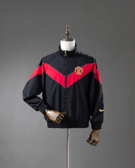 Manchester United FC 2006–2007 Windbreaker – Black - Image 3