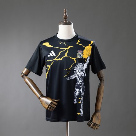 Real Madrid Prematch Training Black/Yellow 2025 - Image 1