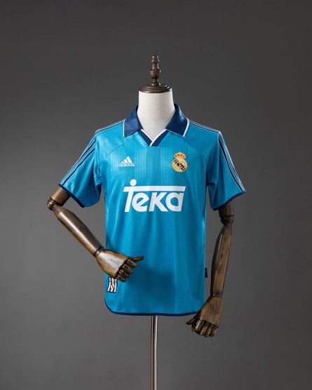 Real Madrid CF 1999–2000 Third Retro Jersey - Image 3